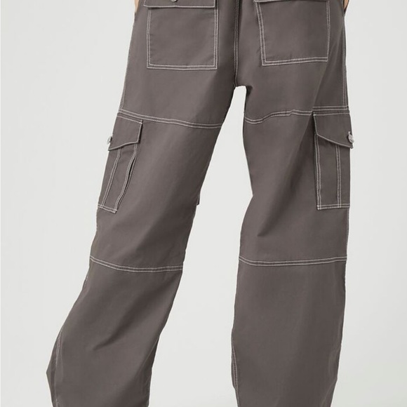 Womens Cargo pants - Picture 3 of 3